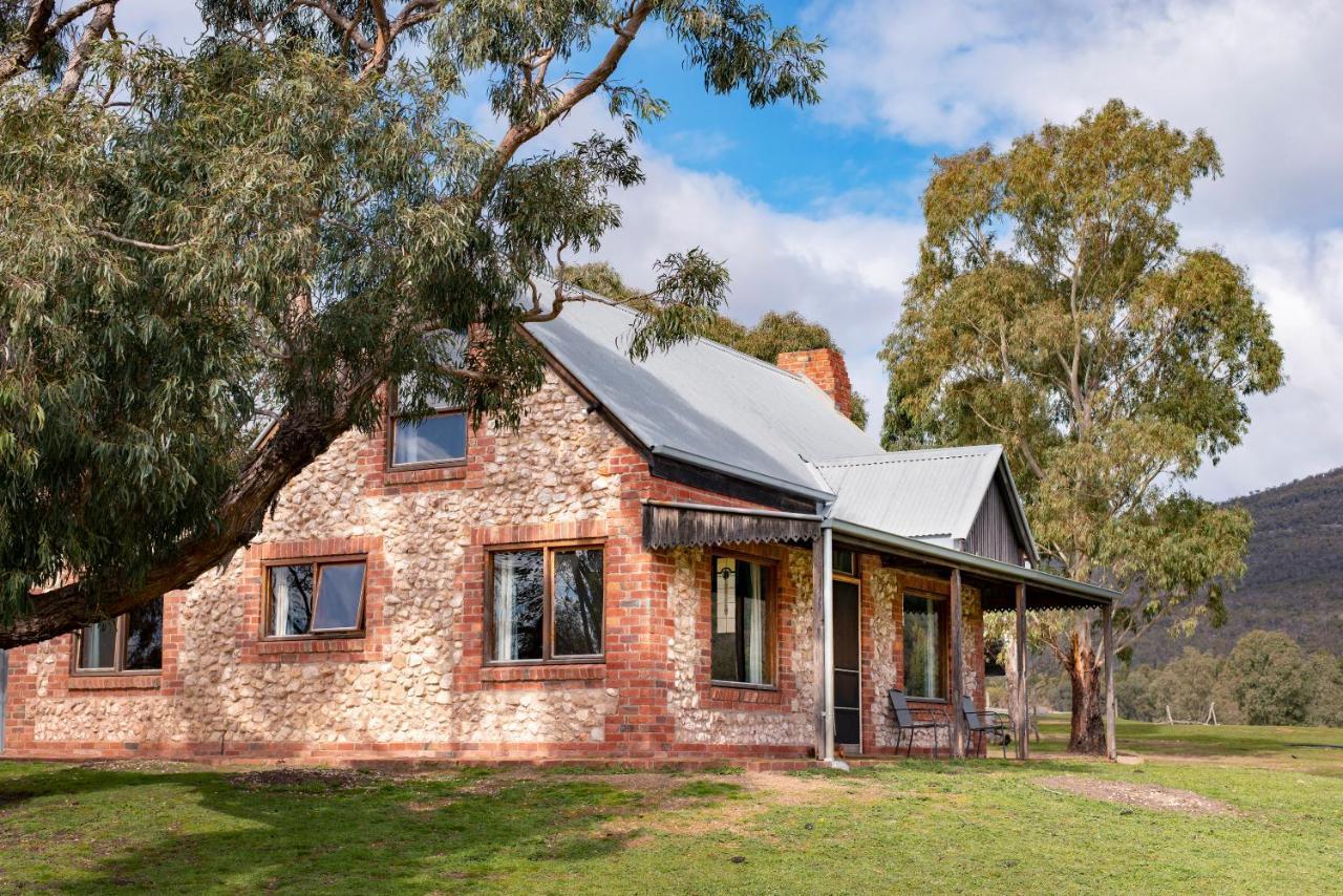 Grampians Pioneer Cottages Halls Gap Dış mekan fotoğraf